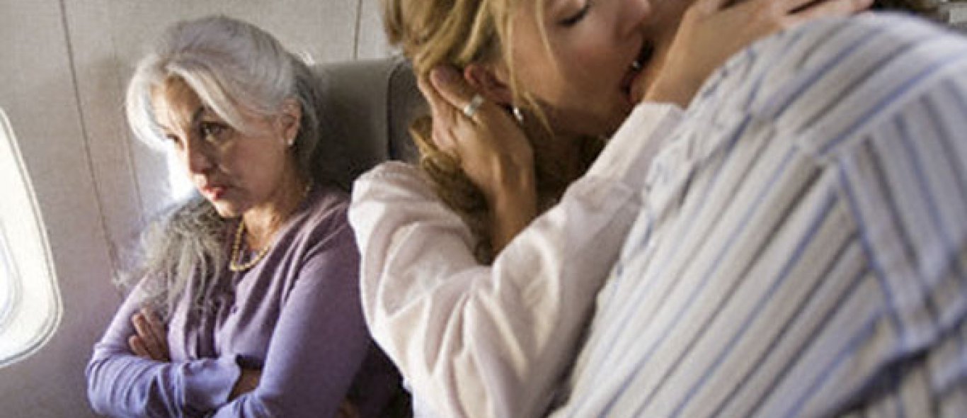 Flirtende stewardessen irritant image