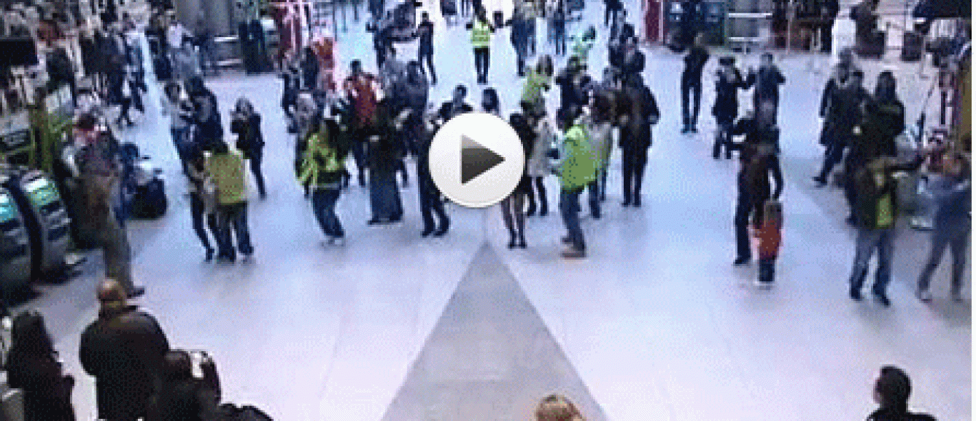 VIDEO: Swingen op vliegveld  image