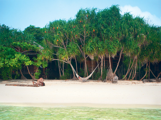 Even lekker luieren voor de kust van Maleisisch Saba. Foto: Louise ten Have.