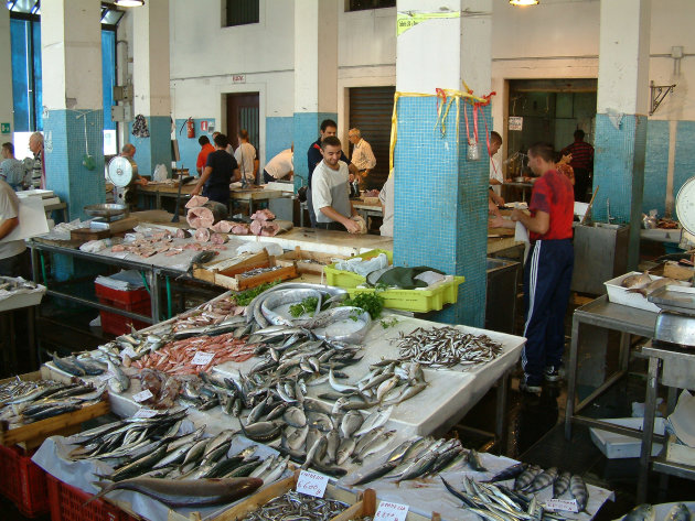 Vismarkt in Riposto