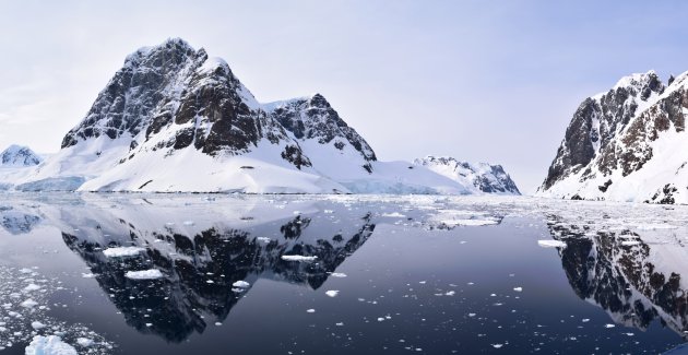Adembenemend landschap van de Antarctic Peninsula