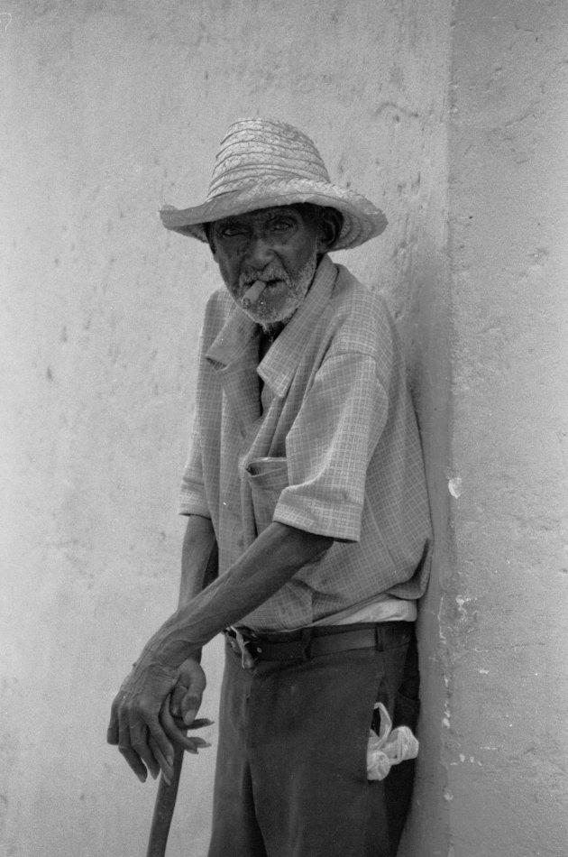 Oude man in Cuba