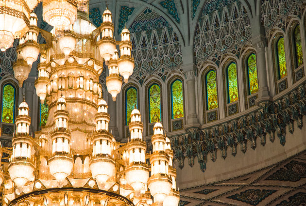 Pracht en praal in de Sultan Qaboes moskee