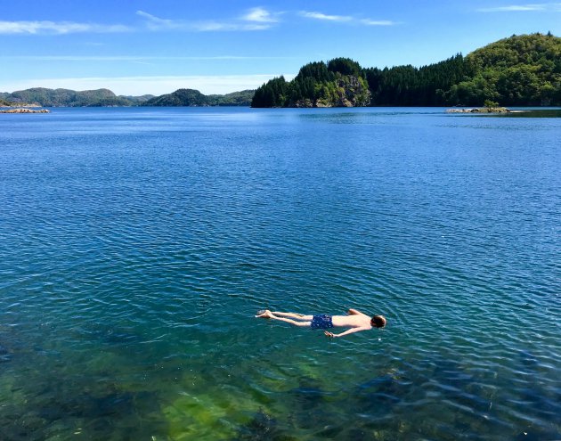 Zwemmen in de Noorse fjorden