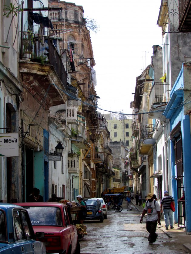 straatje in Old Havana