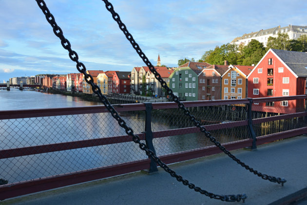 Verrassend Trondheim vanaf de Brakke Bru