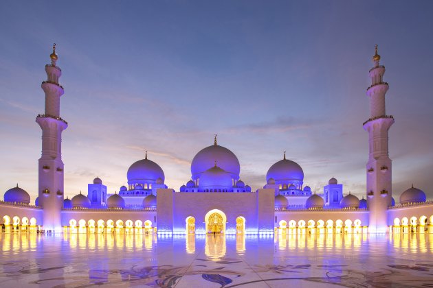 bezoek de Sheikh Zayed moskee in Abu Dhabi