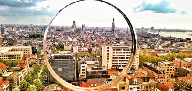 Antwerpen vanop het MAS door een fotovenstertje