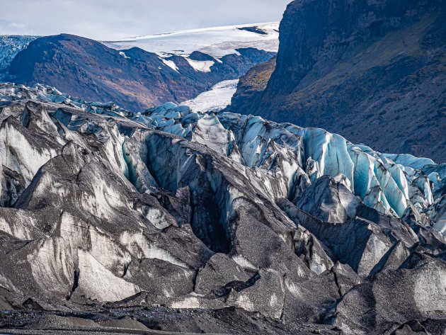Het mysterie van de zwarte gletsjermond, Skaltafell