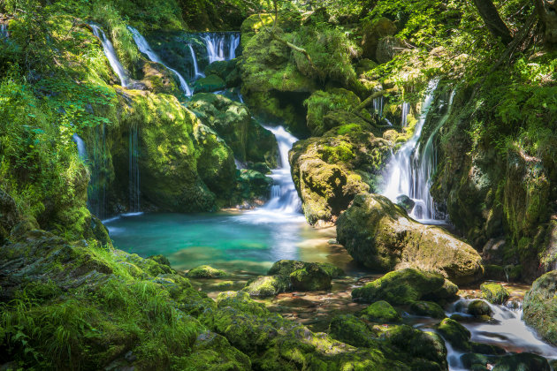 de Witte Drin waterval, de mooiste waterval van Kosovo