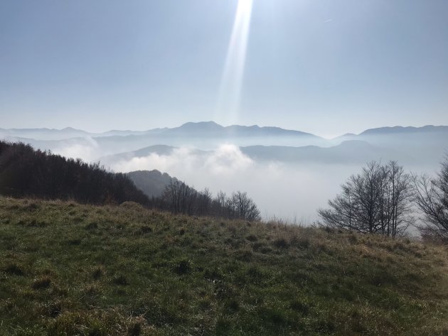 Boven de wolken in de Apennijnen