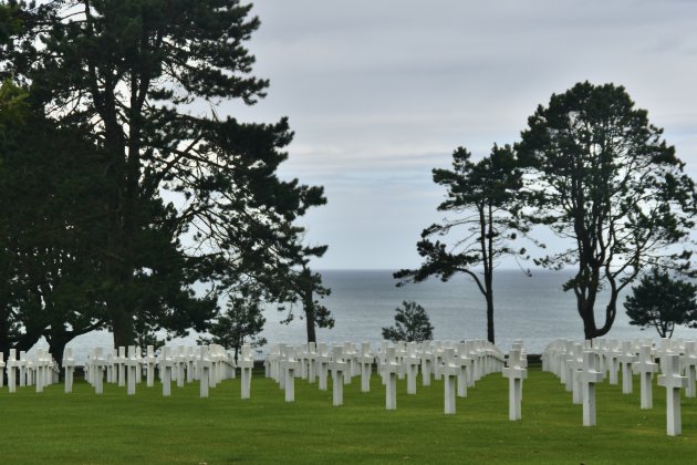 In stilte op de Normandy American Cemetery and Memorial