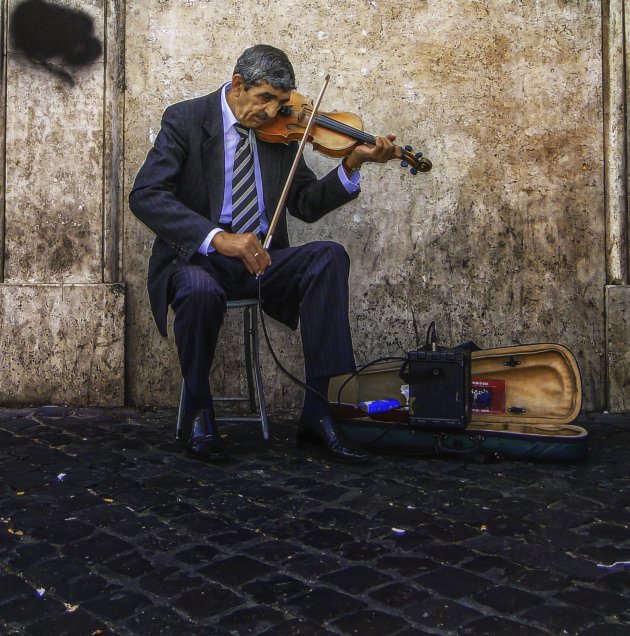 Een violist in Rome