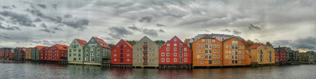 Oude pakhuizen van Trondheim