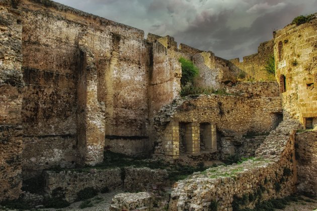 Oude stadsmuur van Alghero
