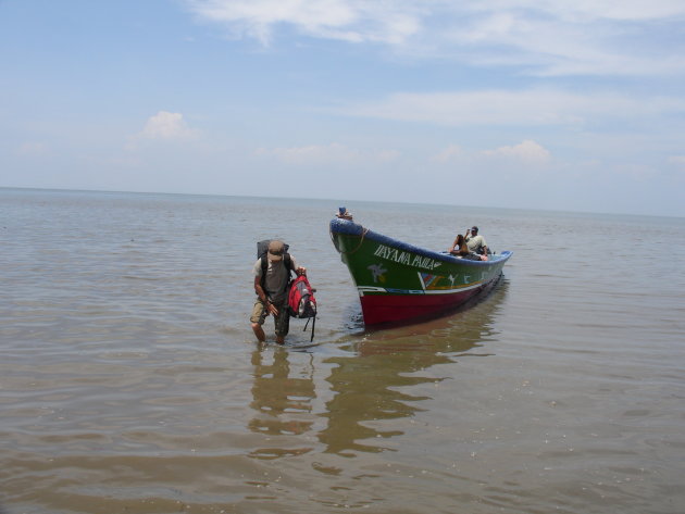 Per vissersboot van La Union naar Nicaragua