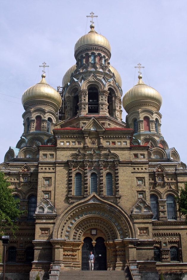 Prachtige Russ.orthod.kathedraal in ärme Russische enclave