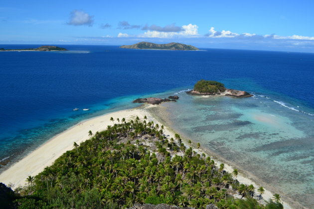 Uitzicht op koraalriffen nabij Mana Island, Fiji