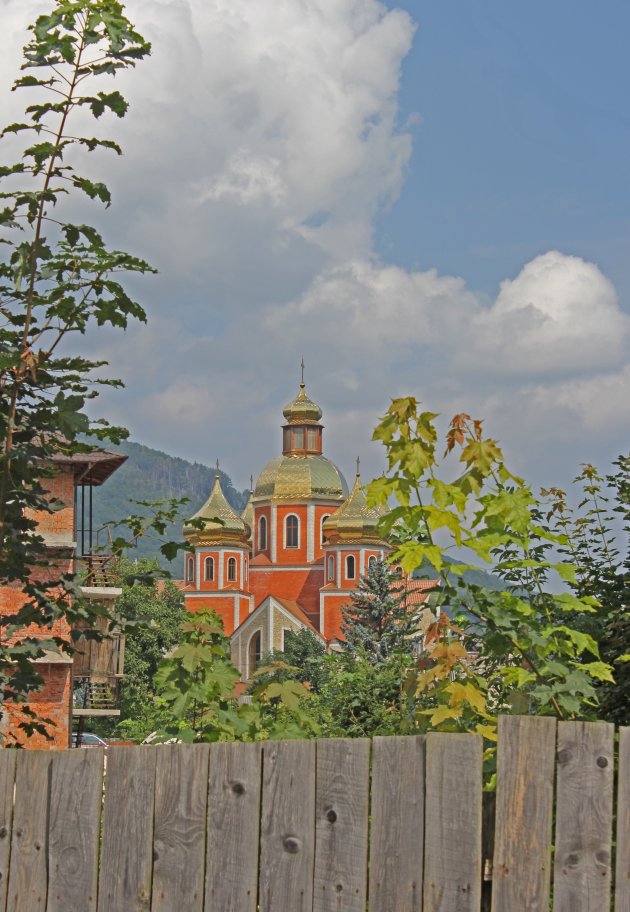 Kerkje in Jaremtse
