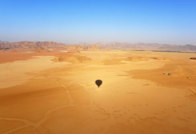 Ballonvaart boven de Wadi Rum