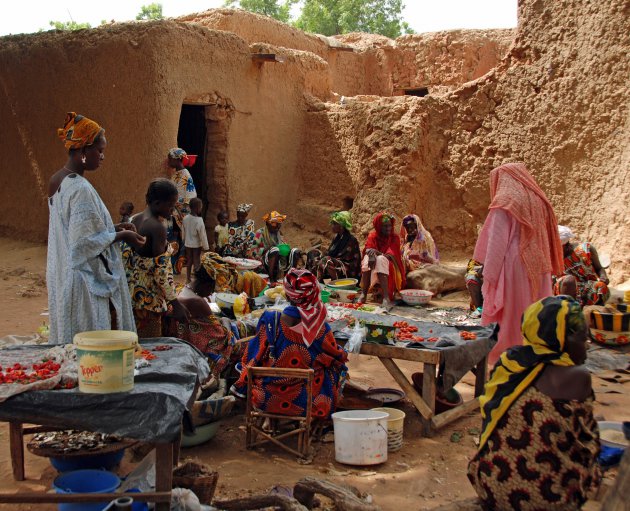 Lokale markt in oud Segou