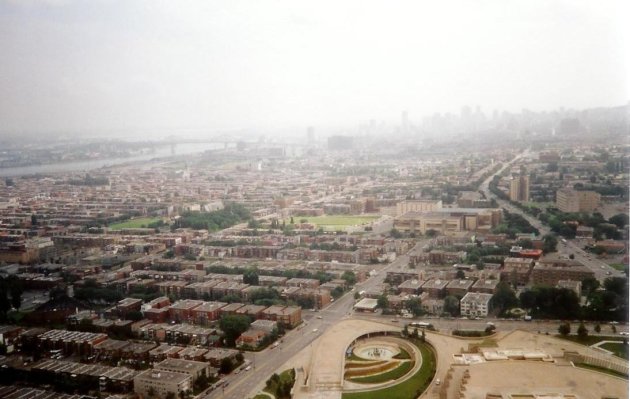 1990 Montreal: uitzicht vanuit parc olympic.